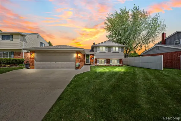 31602 Madison, Madison Heights, MI 48071