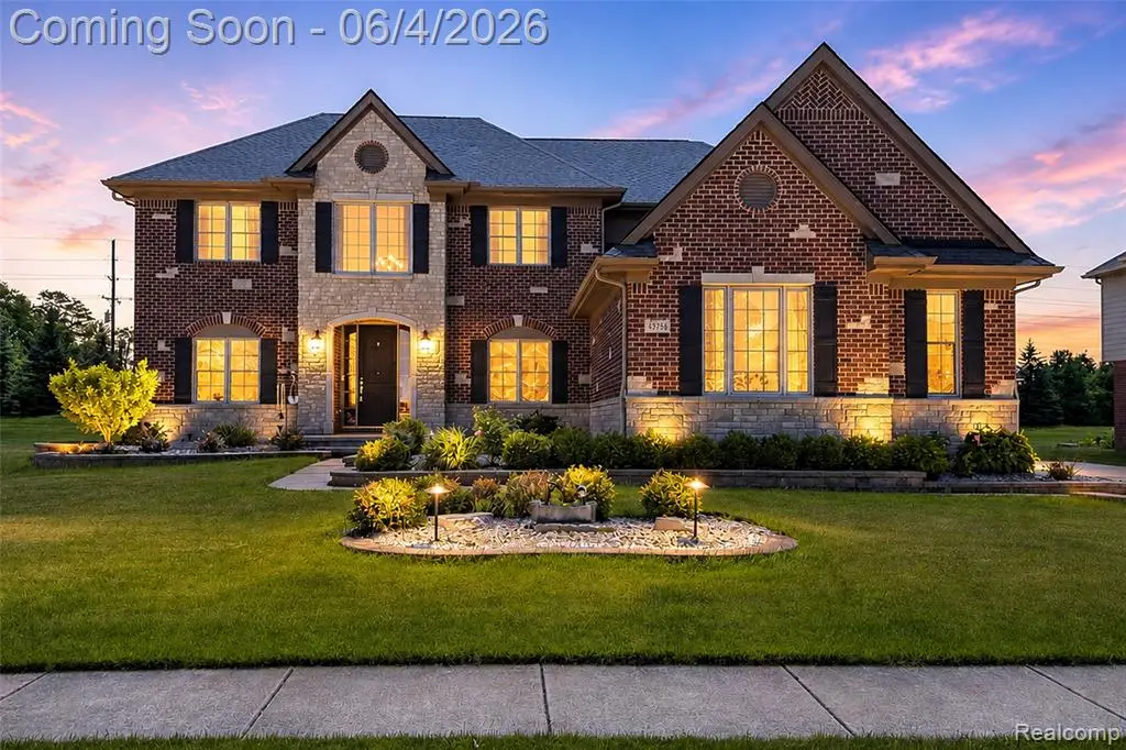 47576 Valencia, Novi, MI 48374 - #1