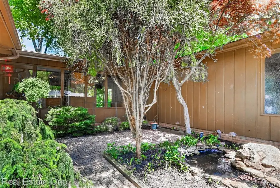 1309 Ashover, Bloomfield Hills, MI 48304 - #3