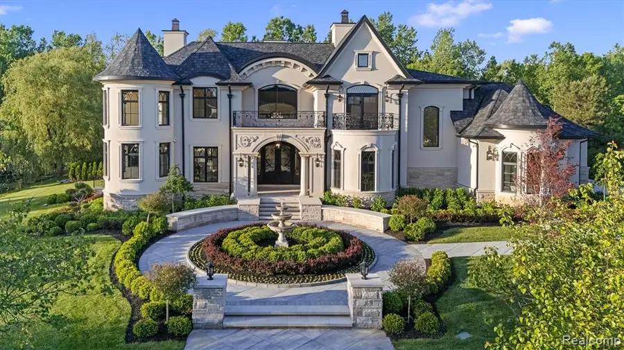 575 Chase, Bloomfield Hills, MI 48304 - #3