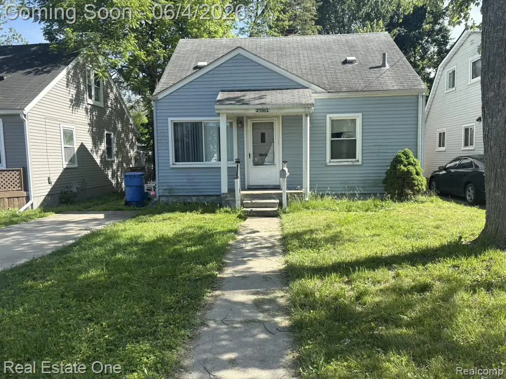 25963 Powers, Dearborn Heights, MI 48125 - #1