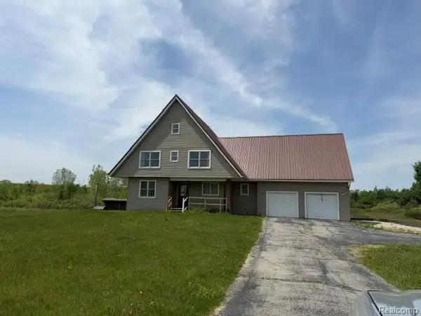 5983 Welch, Emmett, MI 48022