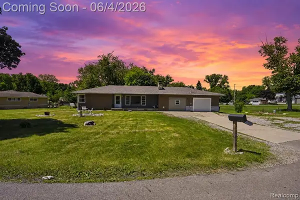 220 Meadow, Jackson, MI 49203