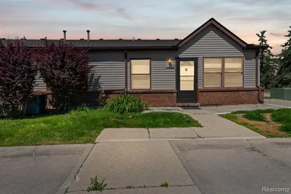 23622 Cottrell #5, Clinton Township, MI 48035