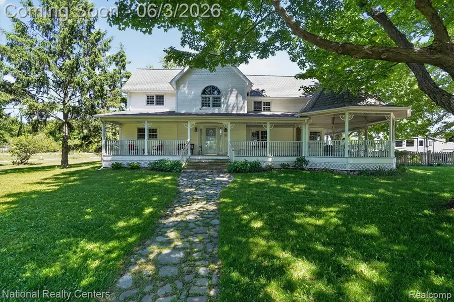 864 E Lovejoy, Byron, MI 48418 - #2