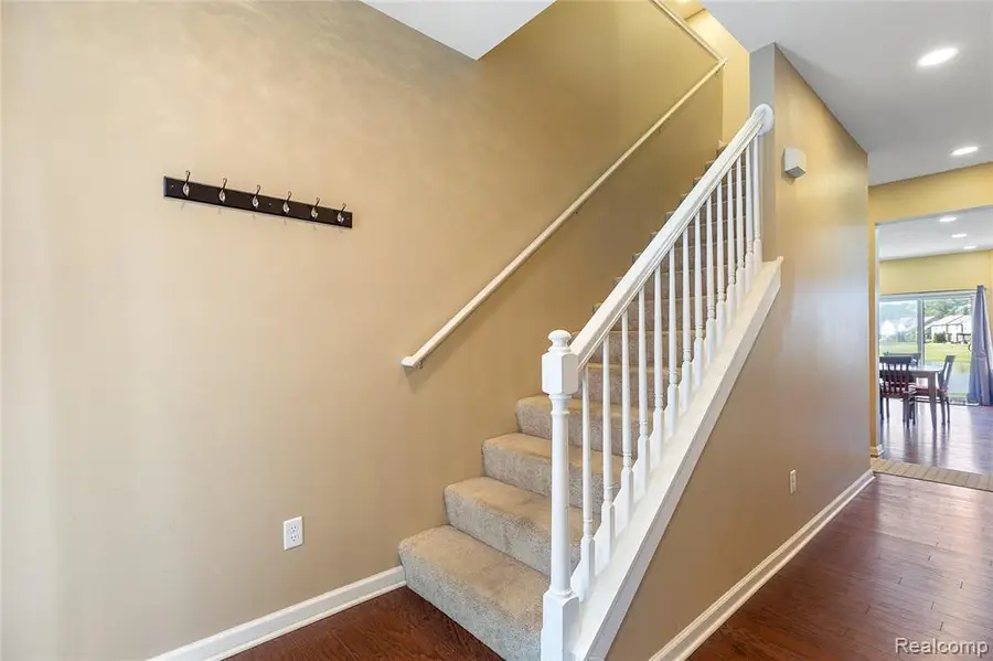28547 Oakmonte, New Hudson, MI 48165 - #3
