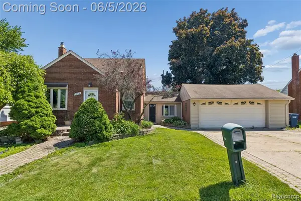 679 Moran, Lincoln Park, MI 48146