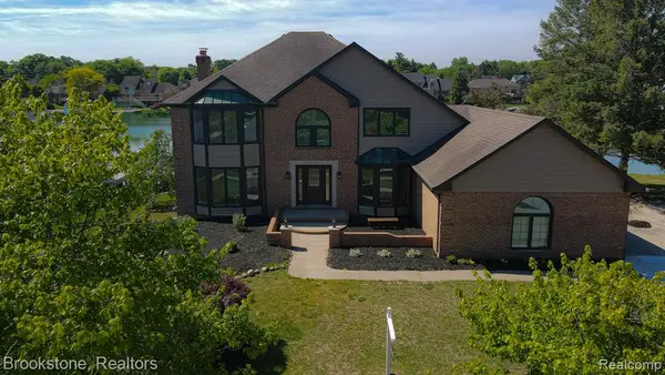 8828 Grace, Shelby Twp, MI 48317