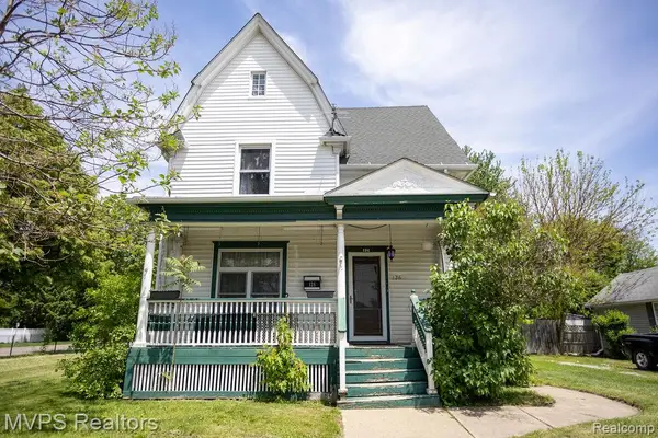 126 Clinton, Mount Clemens, MI 48043