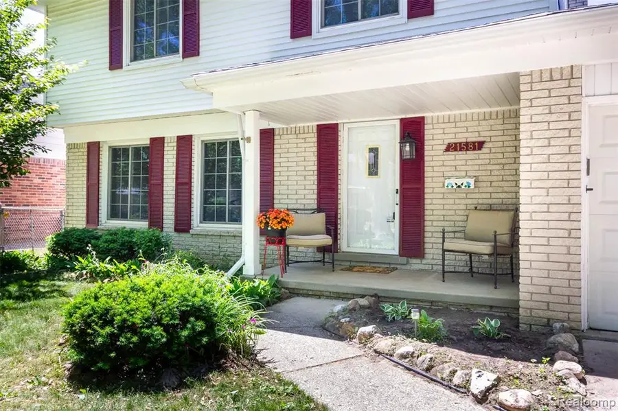 21581 Birchwood, Farmington, MI 48336 - #3