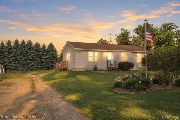 15489 Bird, Linden, MI 48451