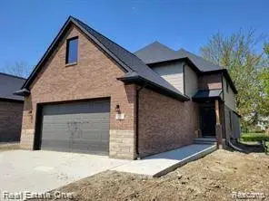 1983 Chancery, Troy, MI 