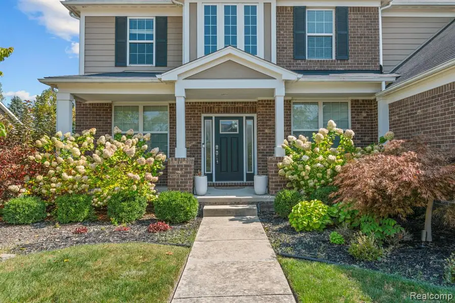 1526 Hickory Ridge, Canton, MI 48187 - #2