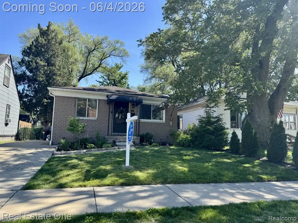 311 W Brockton, Madison Heights, MI 48071 - #1