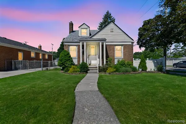 7604 Robinson, Allen Park, MI 48101
