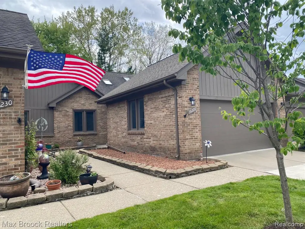16226 Pine Ridge, Fraser, MI 48026 - #1