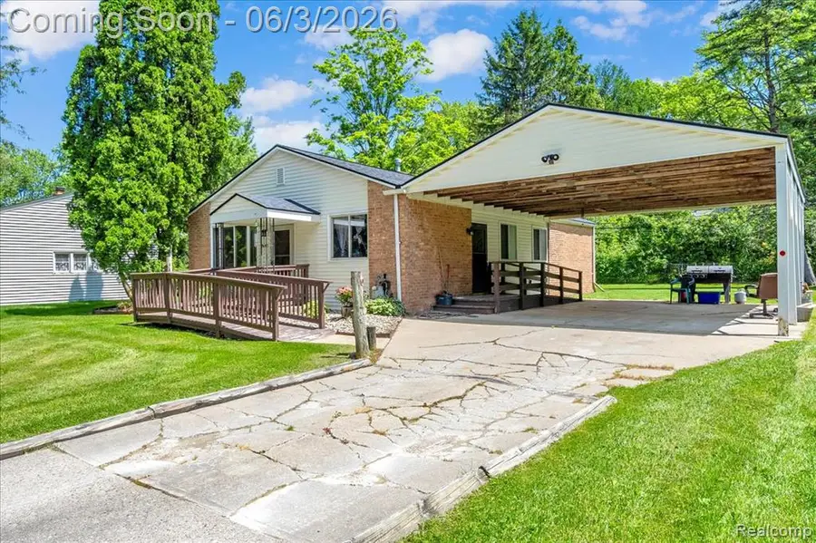 2491 Crystal, Pittsfield, MI 48108 - #2