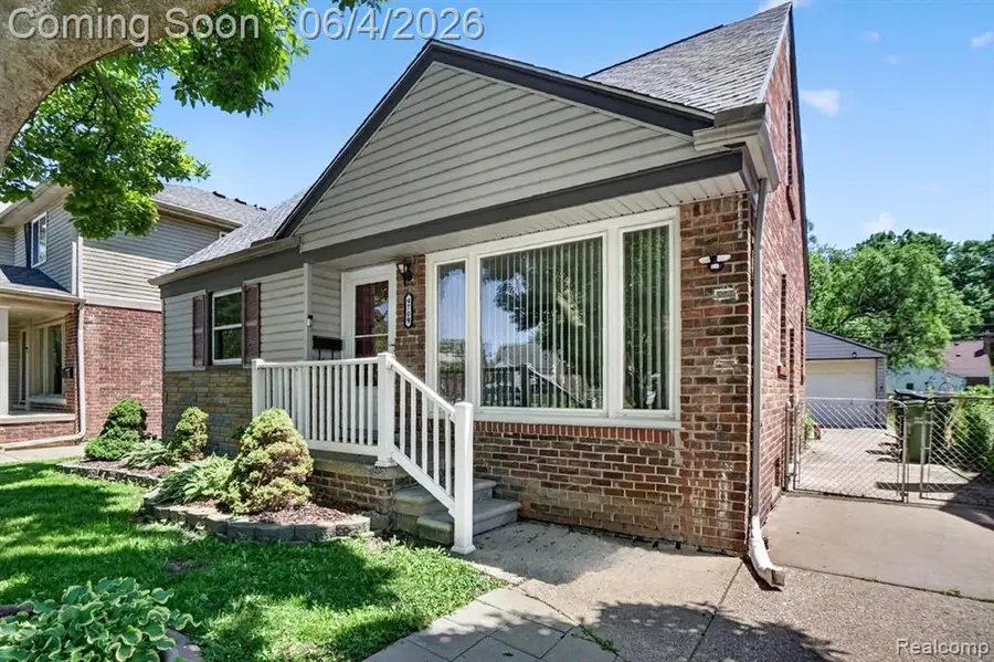 9709 Park, Allen Park, MI 48101 - #2