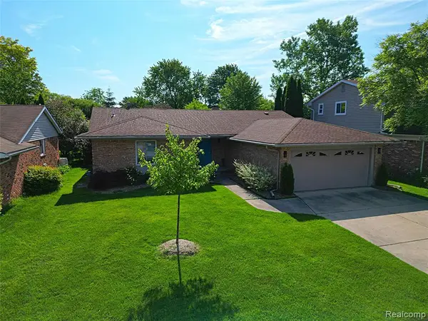 6198 Raintree, Canton, MI 48187