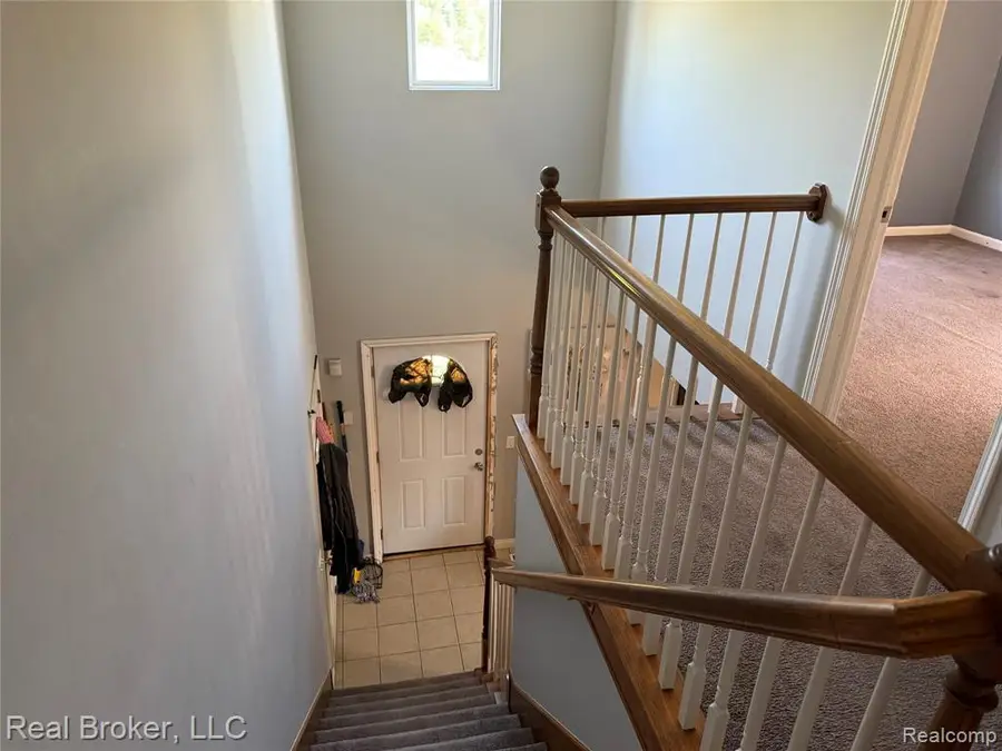 42575 Walnut, Clinton Township, MI 48036 - #2