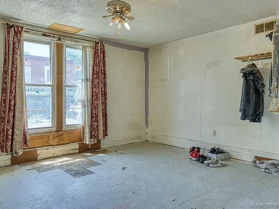 1246 Junction, Detroit, MI 48209 - #3