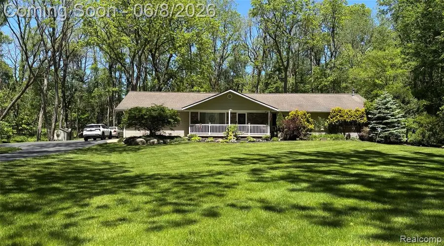 5400 Grange Hall, Holly, MI 48442 - #2