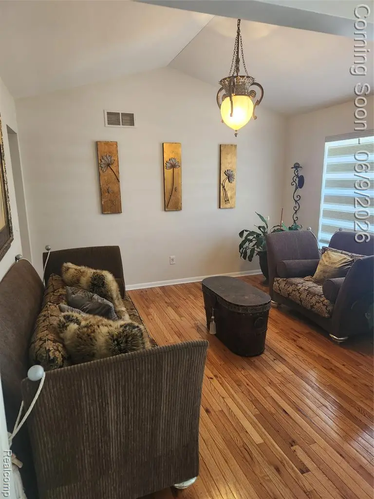 7155 Belle Pointe, Belleville, MI 48111 - #3