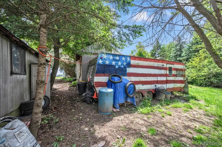 2200 W Oregon, Lapeer, MI 48446 - #3