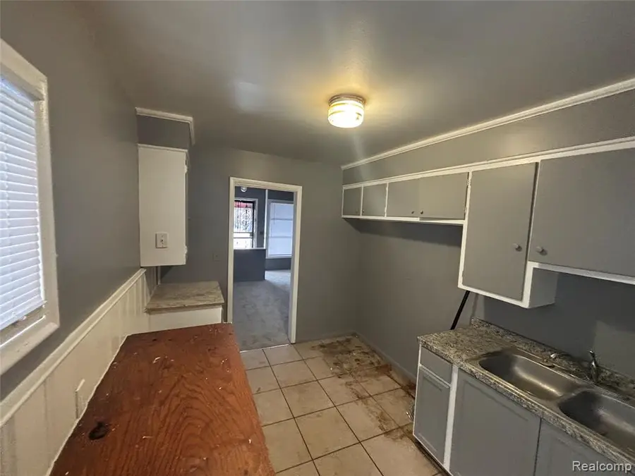 8577 Mark Twain, Detroit, MI 48228 - #2