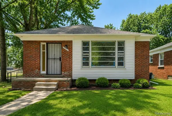20201 Grandville, Detroit, MI 48219