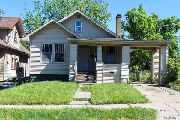 134 Stockdale, Flint, MI 48503