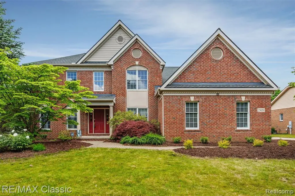 25051 Samoset, Novi, MI 48374 - #1