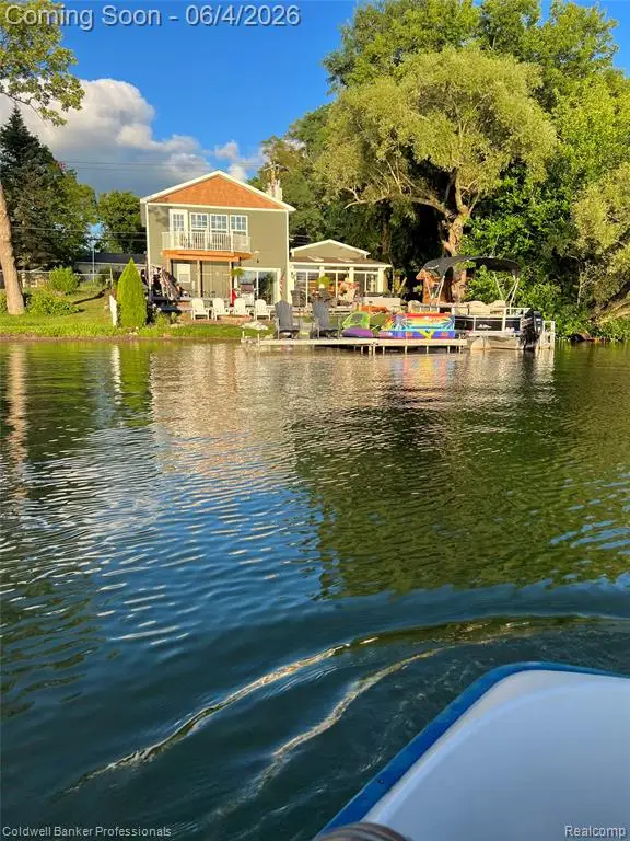 1000 Round Lake, White Lake, MI 48386 - #1