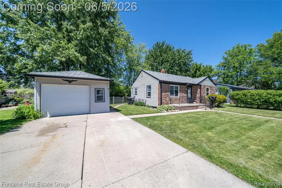 15165 Garden, Livonia, MI 48154 - #3