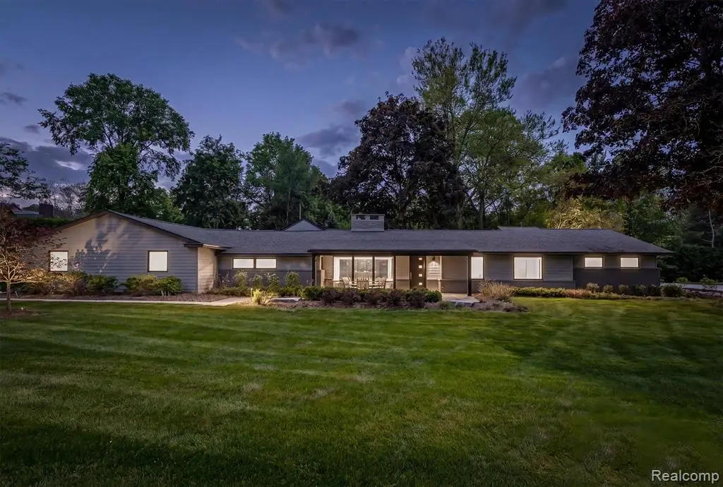 3885 Oakland, Bloomfield Hills, MI 48301 - #1
