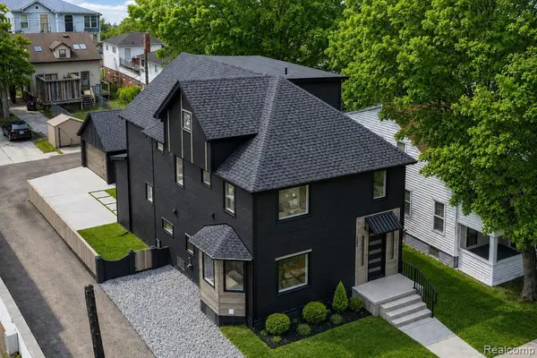 125 N Washington, Royal Oak, MI 48067