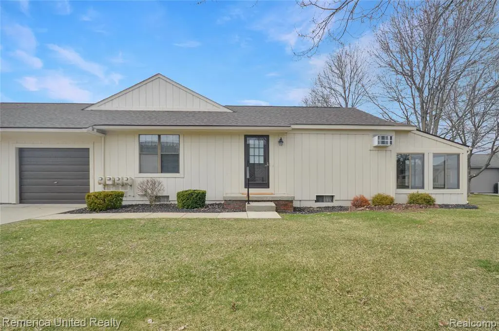 12113 Lexington, South Lyon, MI 48178 - #1