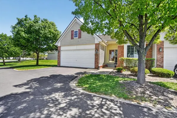 4208 Aster, Howell, MI 48843