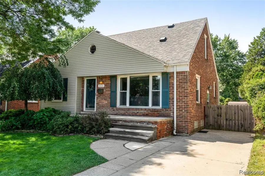 2633 N Wilson, Royal Oak, MI 48073 - #2