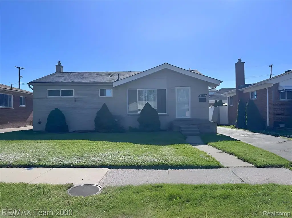 25154 Huron, Roseville, MI 48066 - #1