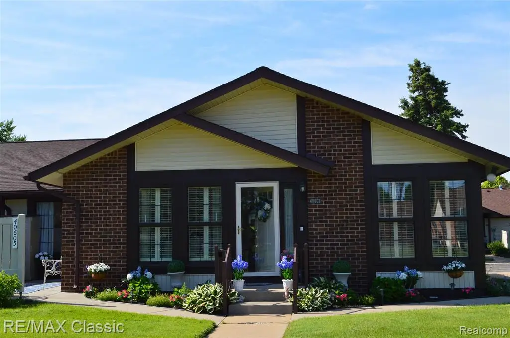 40605 Newport #294, Plymouth, MI 48170 - #1
