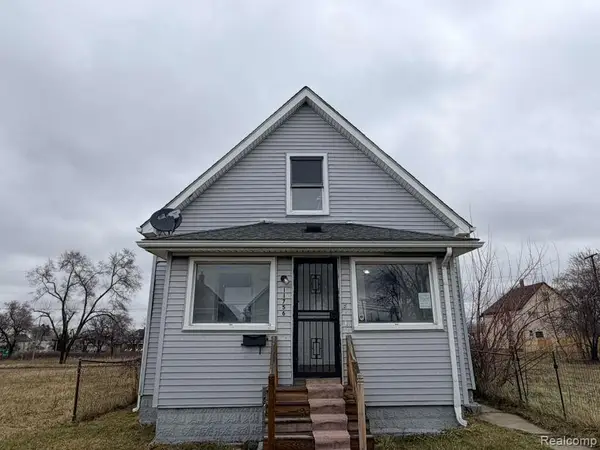 11756 Dyar, Hamtramck, MI 48212