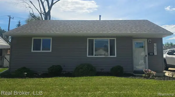 29521 Florence, Garden City, MI 48135