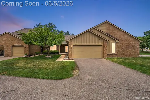 552 Tennyson, Rochester Hills, MI 48307