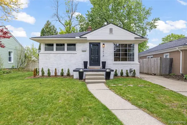 1916 Kalama, Royal Oak, MI 48067