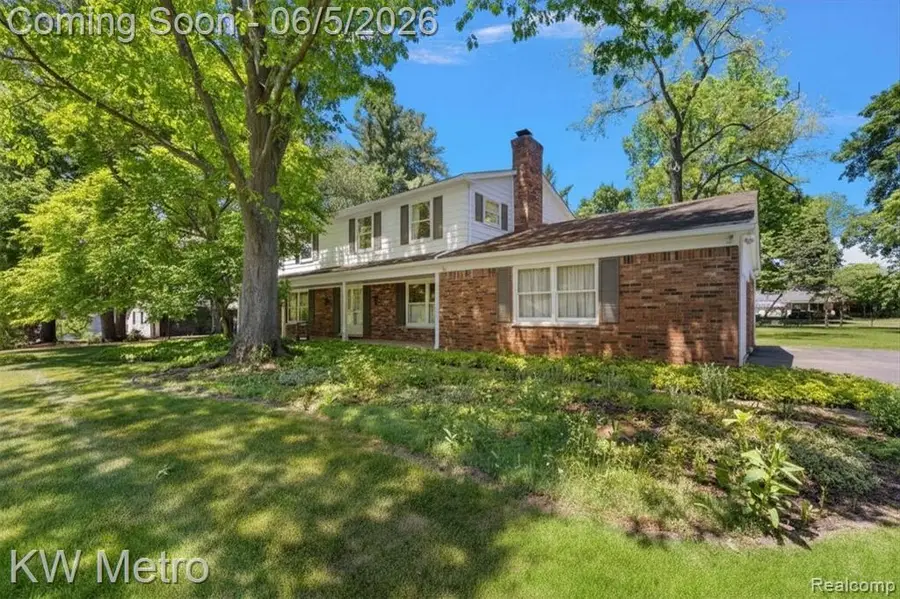 7036 Lindenmere, Bloomfield Hills, MI 48301 - #3