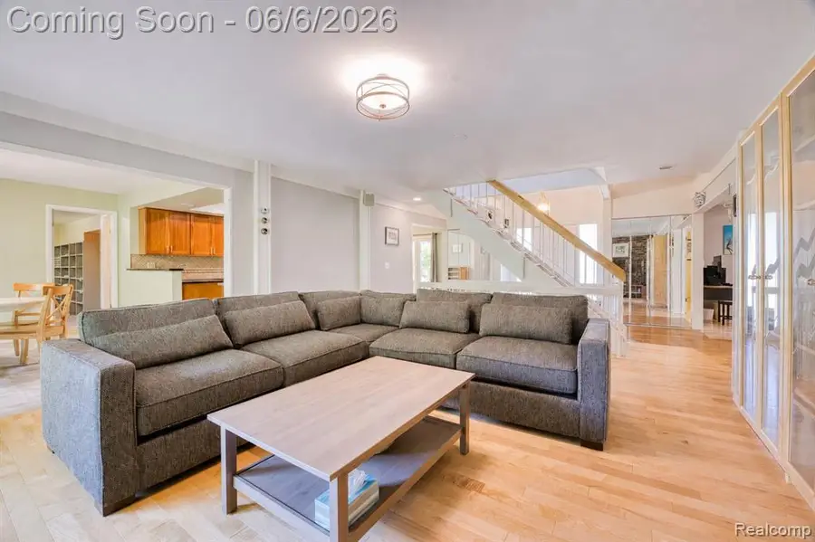36275 Congress, Farmington Hills, MI 48335 - #3