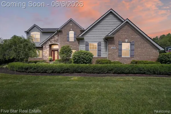 3130 Katie, Milford, MI 48380