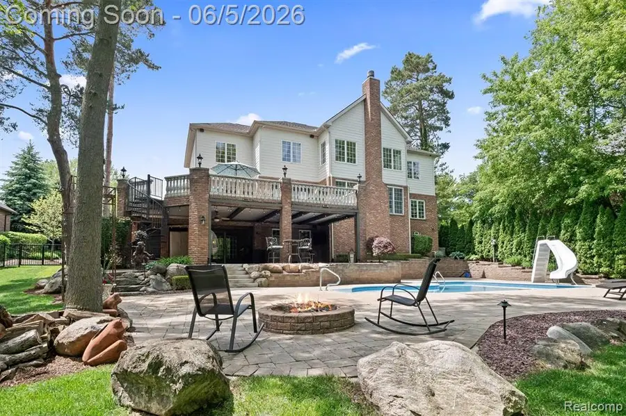 61496 Beacon Hill, Washington, MI 48094 - #2