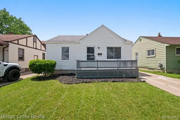25515 Culver, Saint Clair Shores, MI 48081